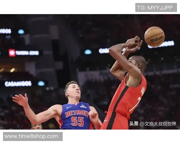 2018年NBA火箭队与活塞队精彩对决回顾与分析