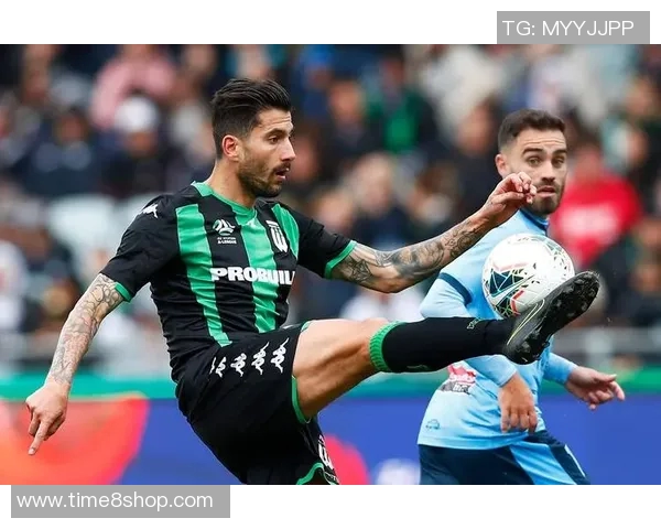 墨尔本城与西部联的激烈对决揭开足球新篇章 墨尔本城与西部联的激烈对决揭开足球新篇章